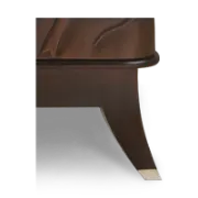 صورة خزانة أنيقة