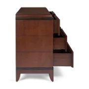 صورة خزانة خشبي