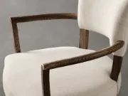 صورة كرسي بيرچيت المنحني بذراعين لتناول الطعام