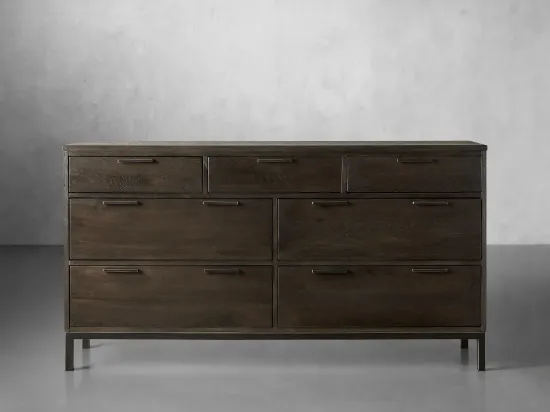 Revo Chest