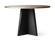 Round Table